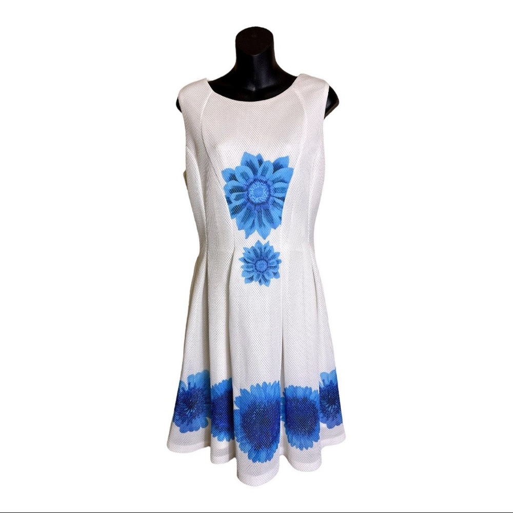 Derhy Preforated Dress